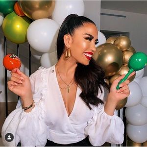 Starlow balloon sleeve top